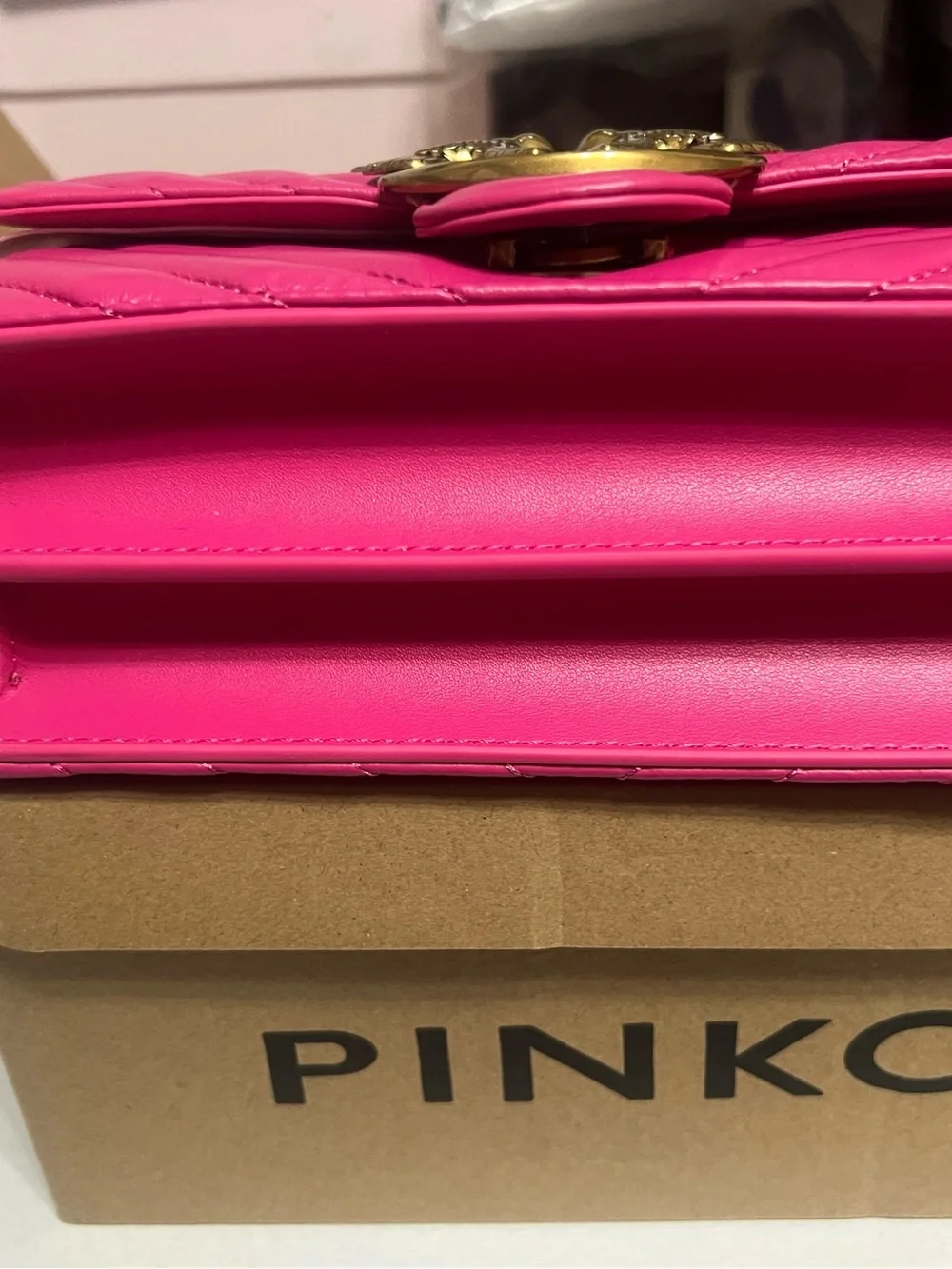 Pinko compact shoulder